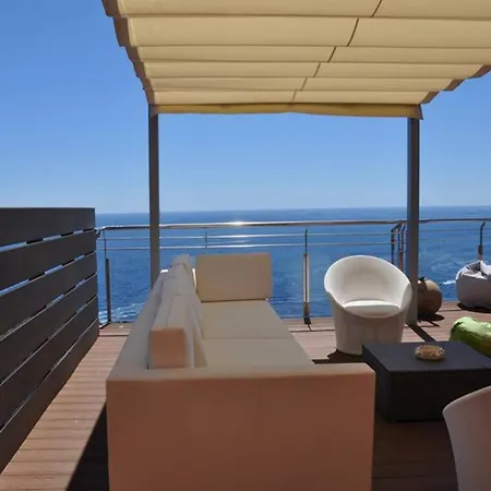 Duplex De Cara El Mar 210 M2 *